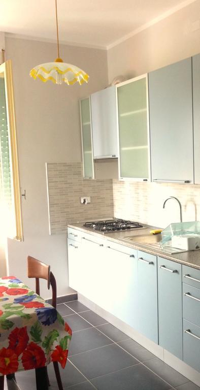 Martino Appartamento Levanto Zimmer foto